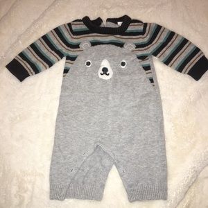 Gymboree 0-3m bear Romper